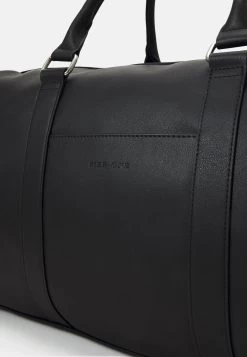 Pier One Unisex - Weekend Bag - Black 11 Pier One Unisex - Weekend Bag - Black -Pier One 0f1d149c2ee74cabae309c6001e760f4