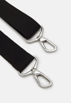 Pier One Unisex - Weekend Bag - Black 10 Pier One Unisex - Weekend Bag - Black -Pier One 1305536ab04544d79aa0ad96e3fce40b