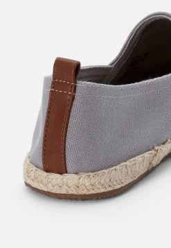 Pier One Rena Espadrille Unisex - Espadrilles -Pier One 42d2421a7d9a4236aff6d97b980fd1f5