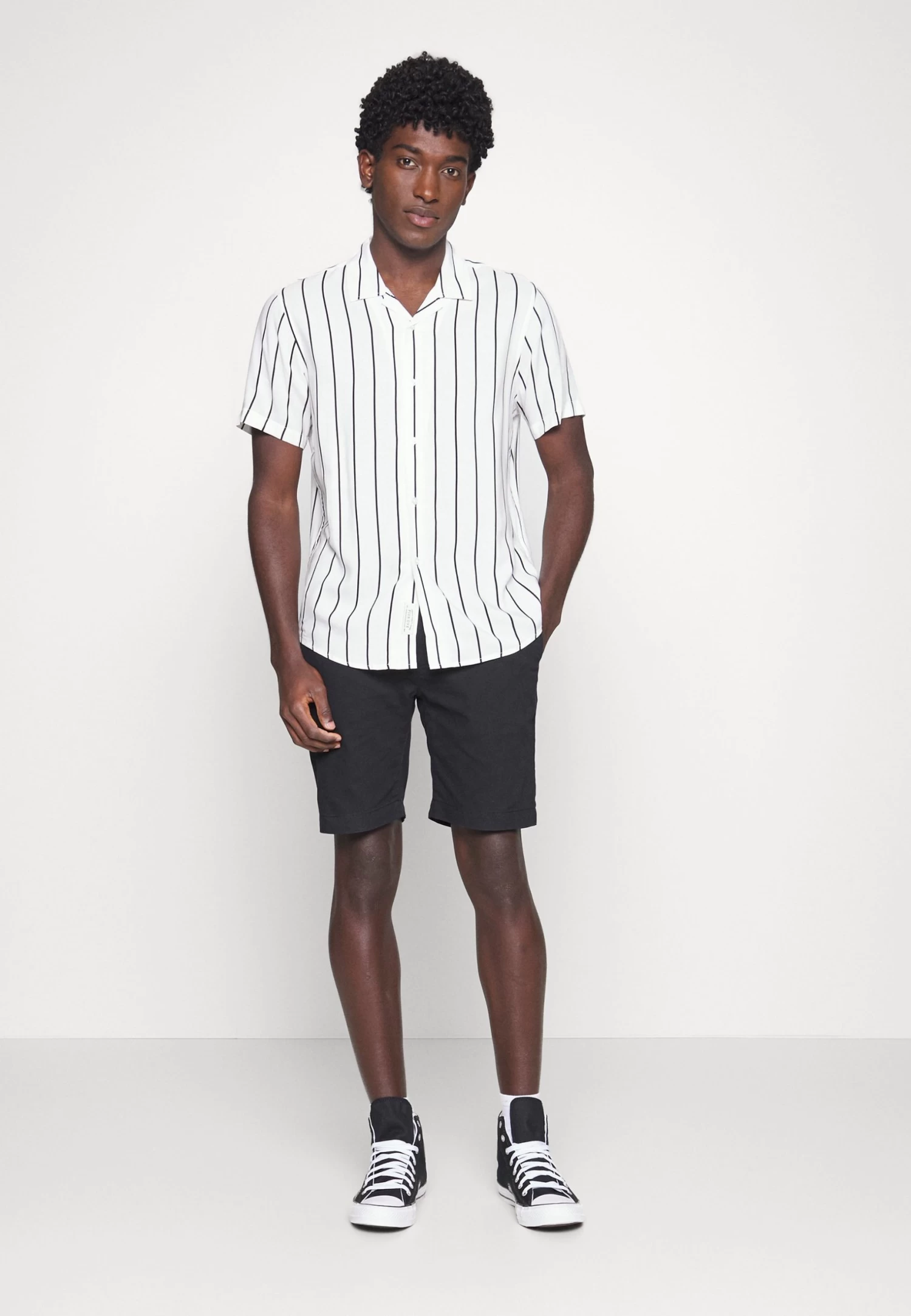 Pier One 2 Pack - Shirt - Black/White 2 Pier One 2 Pack - Shirt - Black/White - Image 2