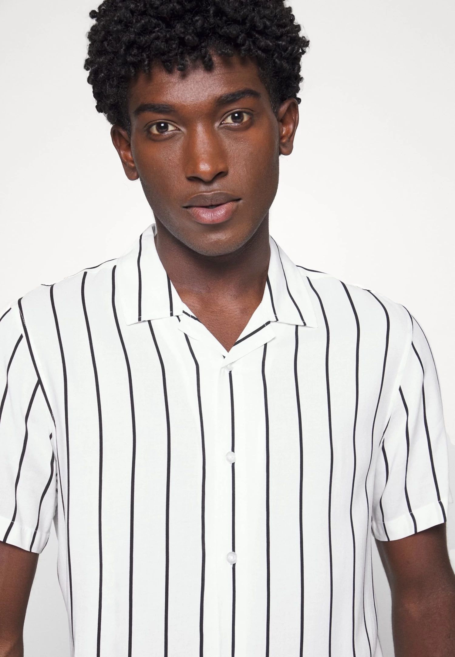 Pier One 2 Pack - Shirt - Black/White 11 Pier One 2 Pack - Shirt - Black/White - Image 11