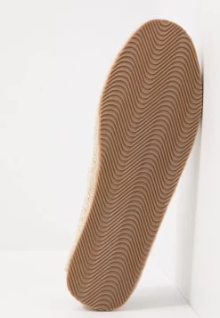 Pier One Rena Espadrille Unisex - Espadrilles - White/Blue -Pier One 783aaa02540843288d52301a1f116eed