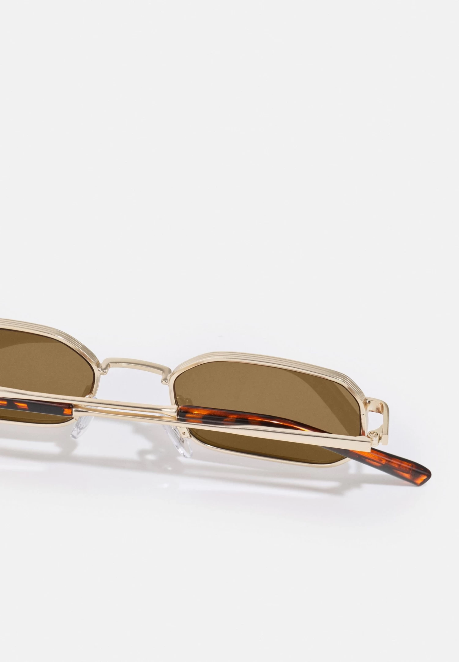 Pier One Unisex - Sunglasses - Gold-Coloured/Brown 3 Pier One Unisex - Sunglasses - Gold-Coloured/Brown - Image 3