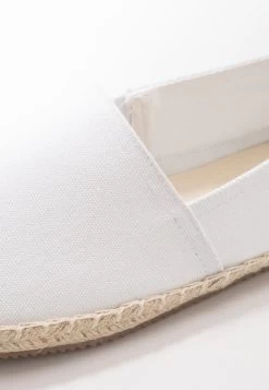 Pier One Rena Espadrille Unisex - Espadrilles - White -Pier One e0d22095d1484315bd44e53c8d53093e