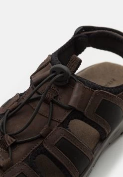 Pier One Leather - Walking Sandals - Brown -Pier One fe4ac8c516524342a23bf7dfc5e9f947